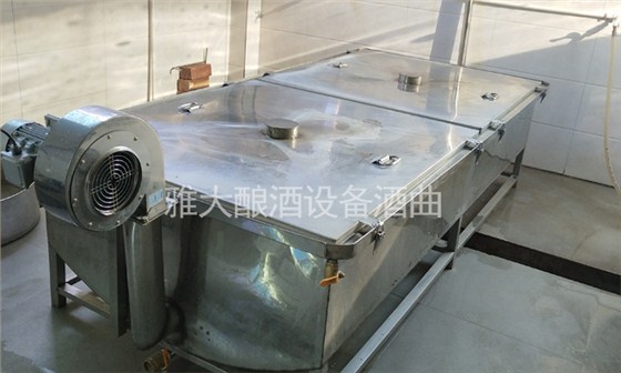蒸飯攤涼一體床——福建米酒攤涼時注意這4點，降溫迅速不結團