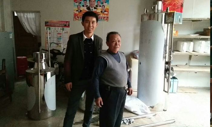 5套白酒生產設備已全部裝車，楊老師隨車上門指導