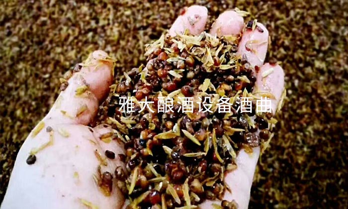 白酒生產設備釀酒 加稻殼的比例多少比較合適？需要清蒸嗎？