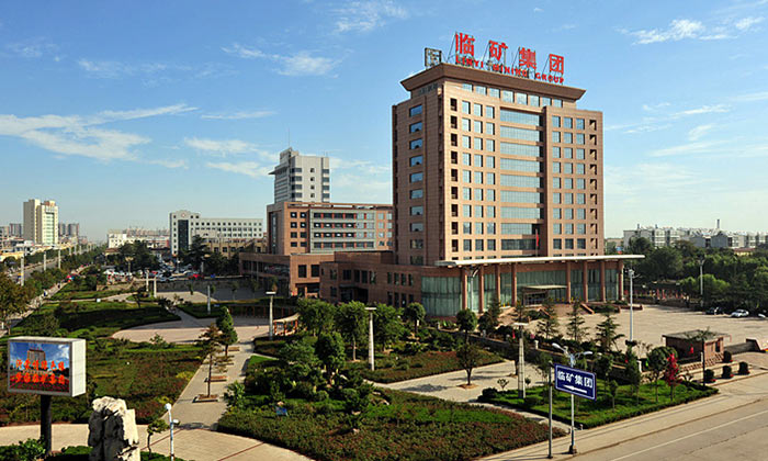 10-招待用酒花費巨大，引多功能釀酒設(shè)備做企業(yè)招待酒節(jié)省開支55萬1
