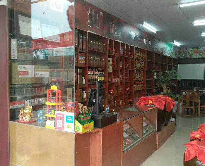 用釀酒蒸餾設備做純糧酒,門店迅速發展到十幾家的秘訣是什么?-04 用釀酒蒸餾設備做純糧酒,門店迅速發展到十幾家的秘訣是什么?-04