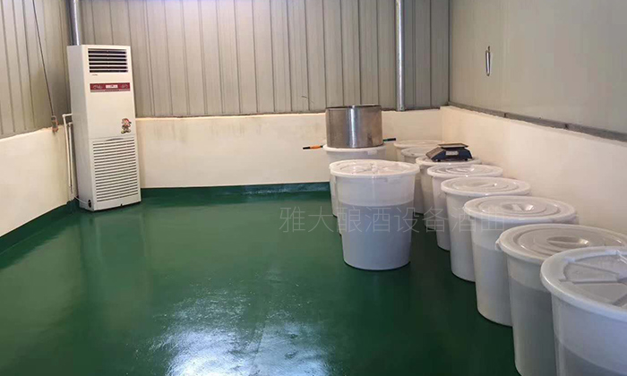 通過空調裝備恒溫發酵間 通過空調裝備恒溫發酵間