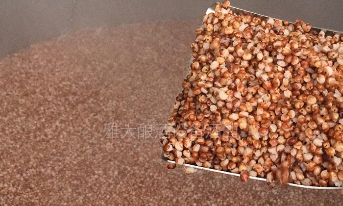 傳統固態高粱釀酒工藝