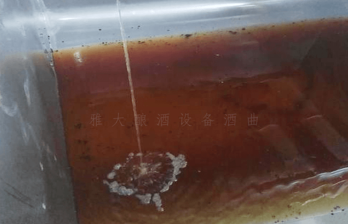 固態釀酒時黃漏入黃水坑中導致短產